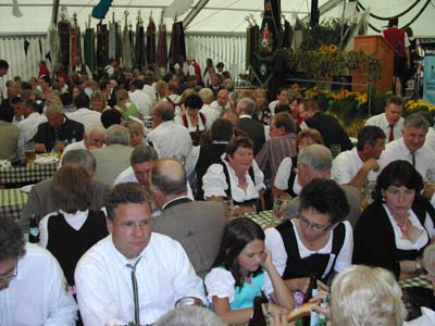 Patenschaft bei der Fahnenweihe von Nikolaus Deutenhausen am 18.09.2011